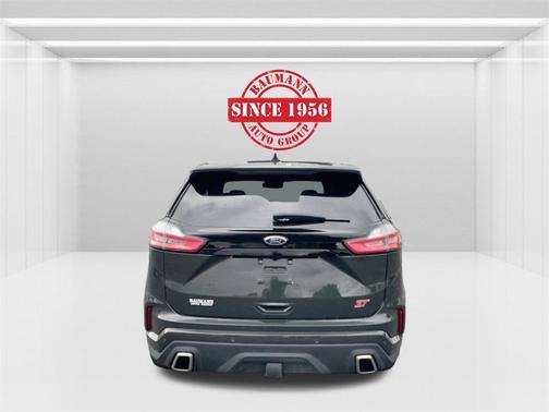 2022 Ford Edge ST