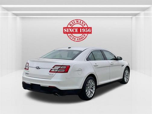 2019 Ford Taurus Limited