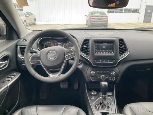 2021 Jeep Cherokee Latitude Lux