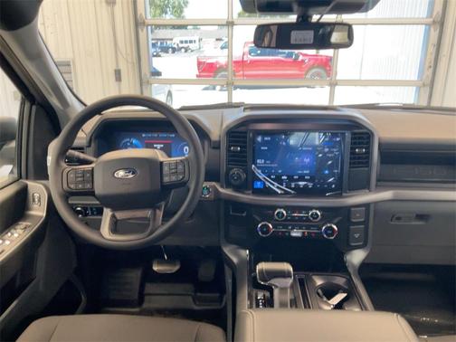 2025 Ford F-150 Lightning Pro
