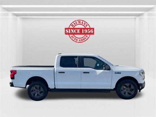 2025 Ford F-150 Lightning Pro