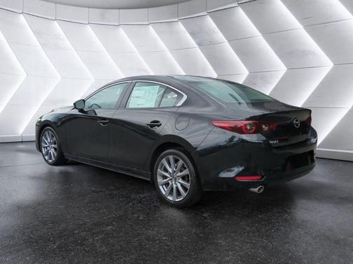 2024 Mazda Mazda3 FWD w/Preferred Package