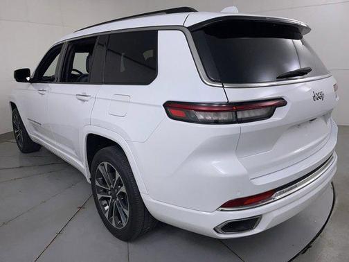 2022 Jeep Grand Cherokee L Overland