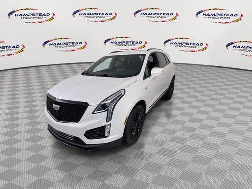 2022 Cadillac XT5 Sport