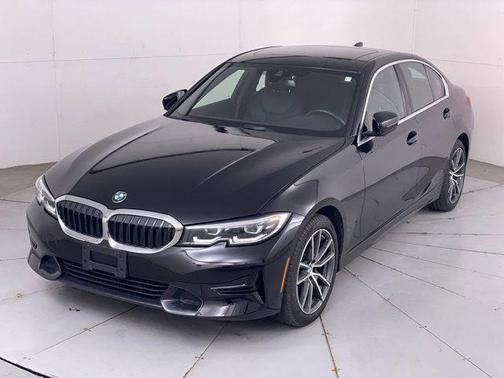 2022 BMW 330 xDrive