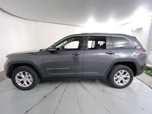 2022 Jeep Grand Cherokee Limited X