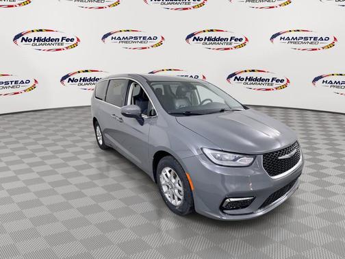 Ceramic Gray Clearcoat 2023 Chrysler Pacifica Touring L