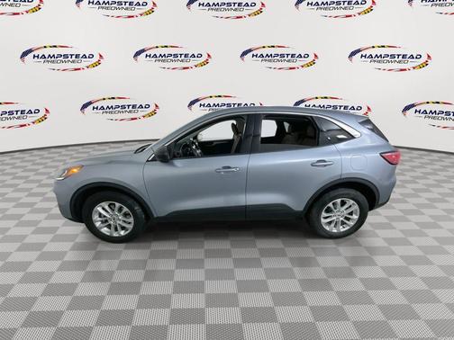 ICED BLUE SILVER METALLIC 2022 Ford Escape SE