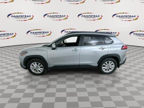 2023 Toyota Corolla Cross LE