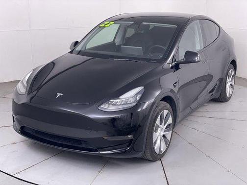2022 Tesla Model Y Long Range Dual Motor All-Wheel Drive