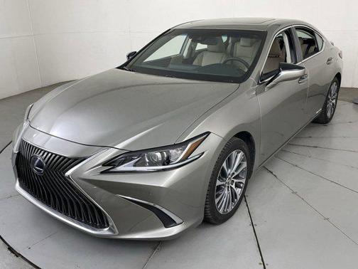 2021 Lexus ES 300h Base