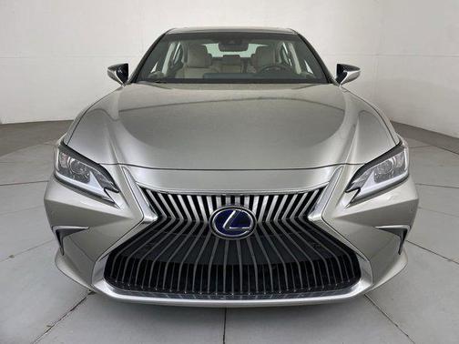 2021 Lexus ES 300h Base