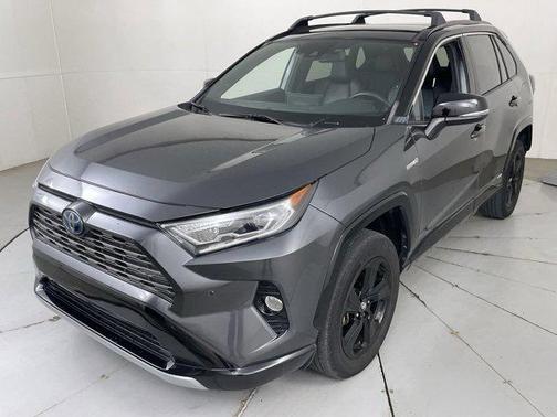 2021 Toyota RAV4 Hybrid SE