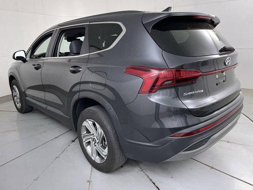 2021 Hyundai SANTA FE SE