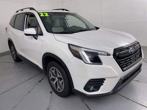 2022 Subaru Forester Premium