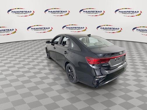 Aurora Black 2019 Kia Forte LXS