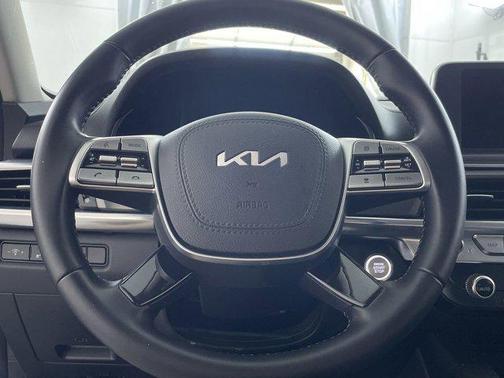 2022 Kia Telluride LX