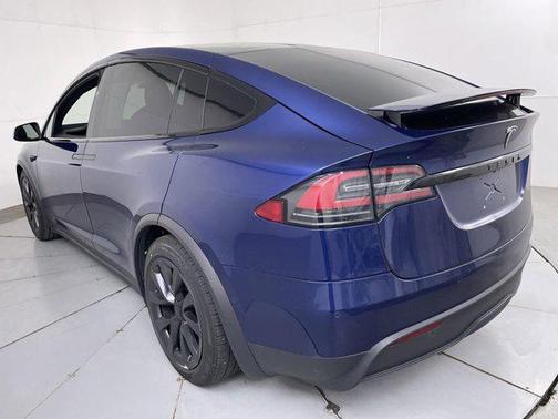 2022 Tesla Model X Dual Motor All-Wheel Drive