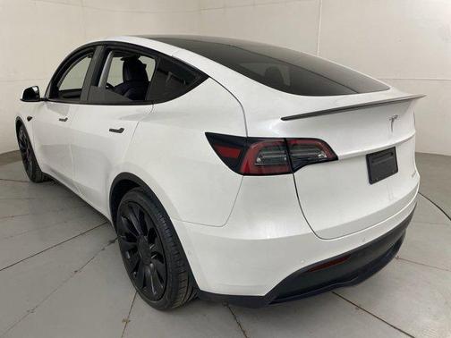 2022 Tesla Model Y Performance Dual Motor All-Wheel Drive