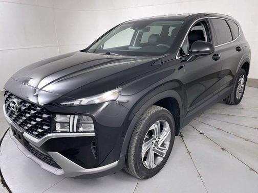 2022 Hyundai SANTA FE SE