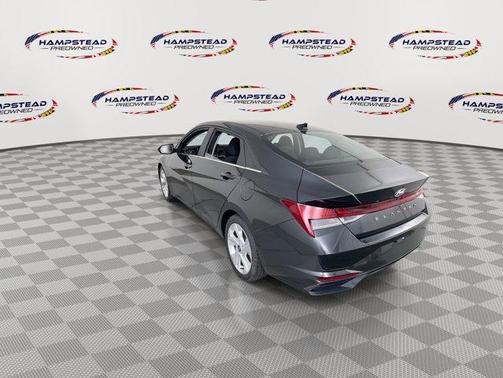 2021 Hyundai ELANTRA SEL