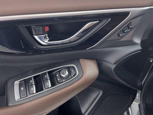2020 Subaru Outback Touring XT