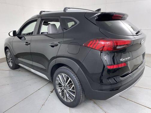 2021 Hyundai TUCSON SEL