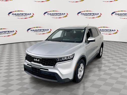 2022 Kia Sorento LX