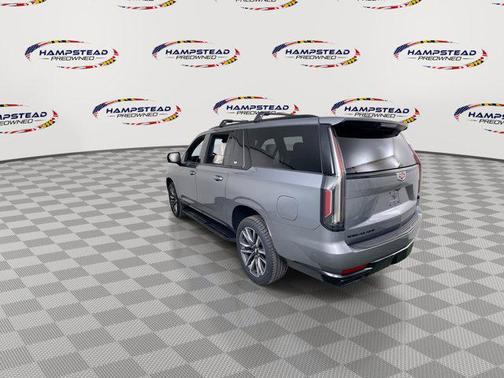 2022 Cadillac Escalade ESV Sport