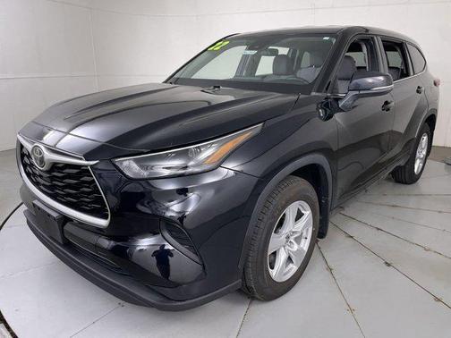 2022 Toyota Highlander L