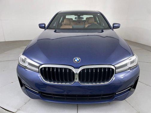 2022 BMW 530 i xDrive