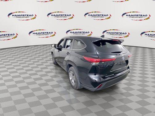 2021 Toyota Highlander Hybrid XLE