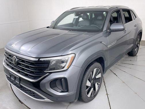 2024 Volkswagen Atlas Cross Sport 2.0T SE w/Technology 4MOTION