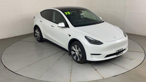 2023 Tesla Model Y Long Range Dual Motor All-Wheel Drive