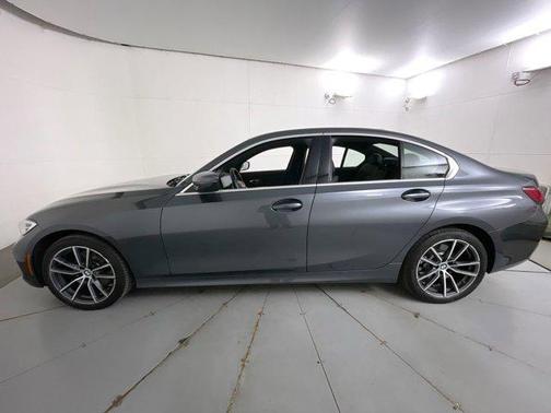 2021 BMW 330 xDrive