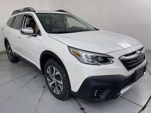 2022 Subaru Outback Touring
