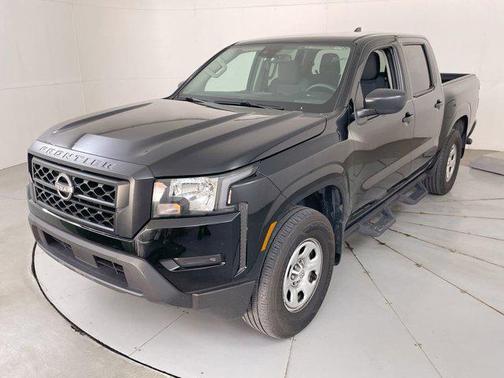 2023 Nissan Frontier S