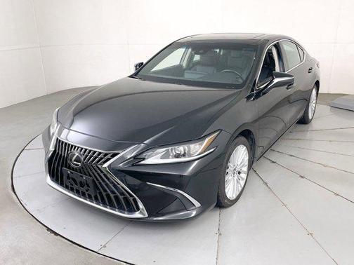 2022 Lexus ES 350 Base
