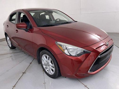 2017 Toyota Yaris iA Base