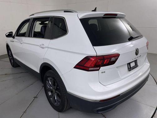 2024 Volkswagen Tiguan 2.0T SE 4MOTION