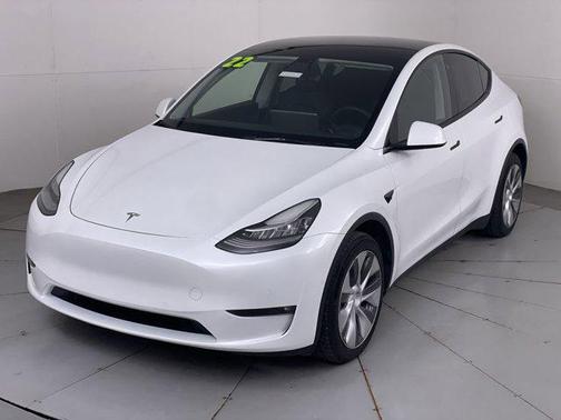 2022 Tesla Model Y Long Range Dual Motor All-Wheel Drive
