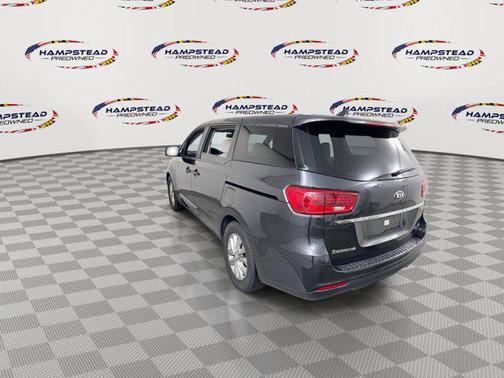2021 Kia Sedona LX