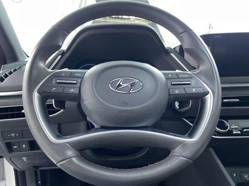 2022 Hyundai SONATA SEL Plus