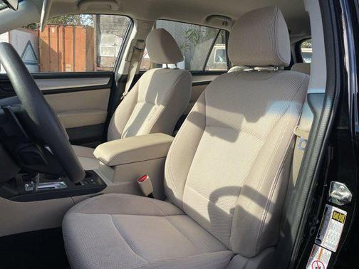 2019 Subaru Outback 2.5i
