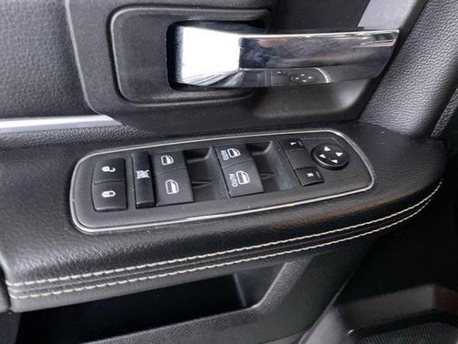 2021 RAM 1500 Classic Warlock Quad Cab 4x4 6'4' Box
