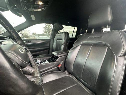 2022 Jeep Grand Cherokee L Overland