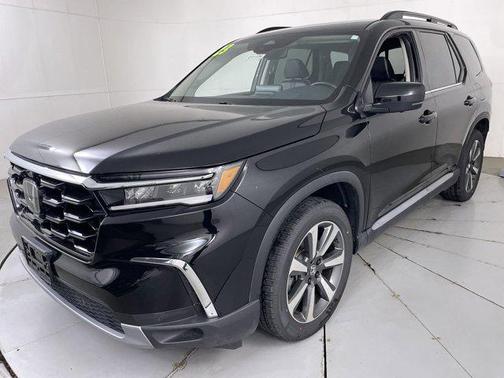 2023 Honda Pilot AWD Elite