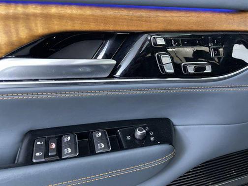 2022 Jeep Grand Wagoneer Series III 4x4