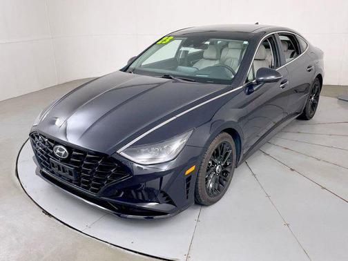 2023 Hyundai SONATA Limited