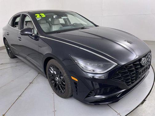 2023 Hyundai SONATA Limited